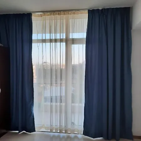 דירה Grand Kamelia